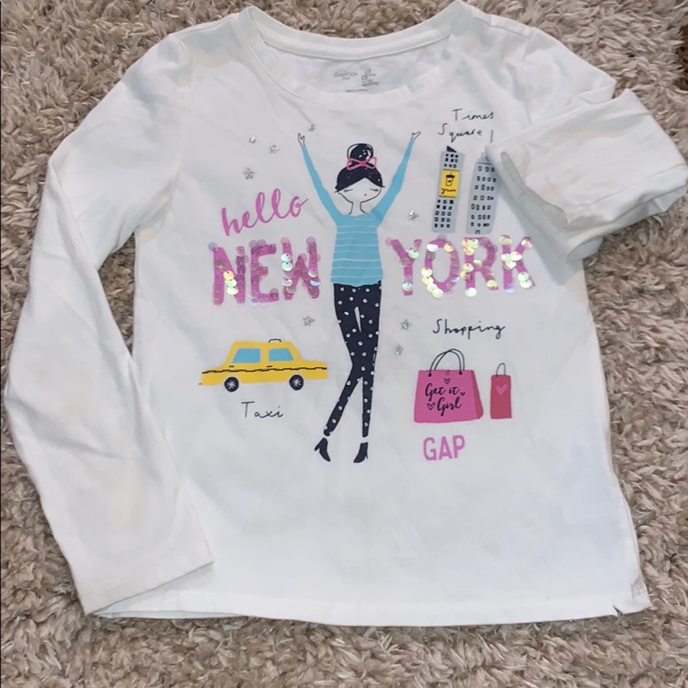 Girls Size 8 GAP light sweater